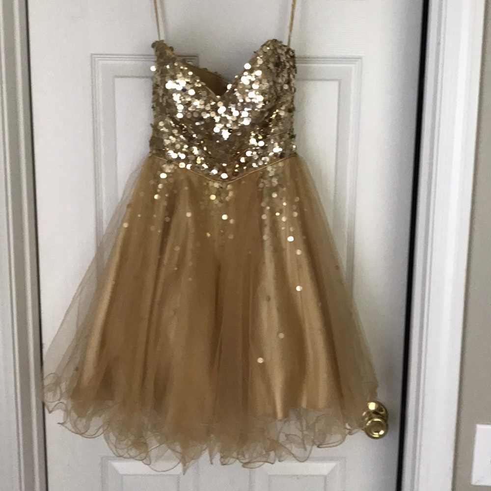Strapless gold dress with sequins